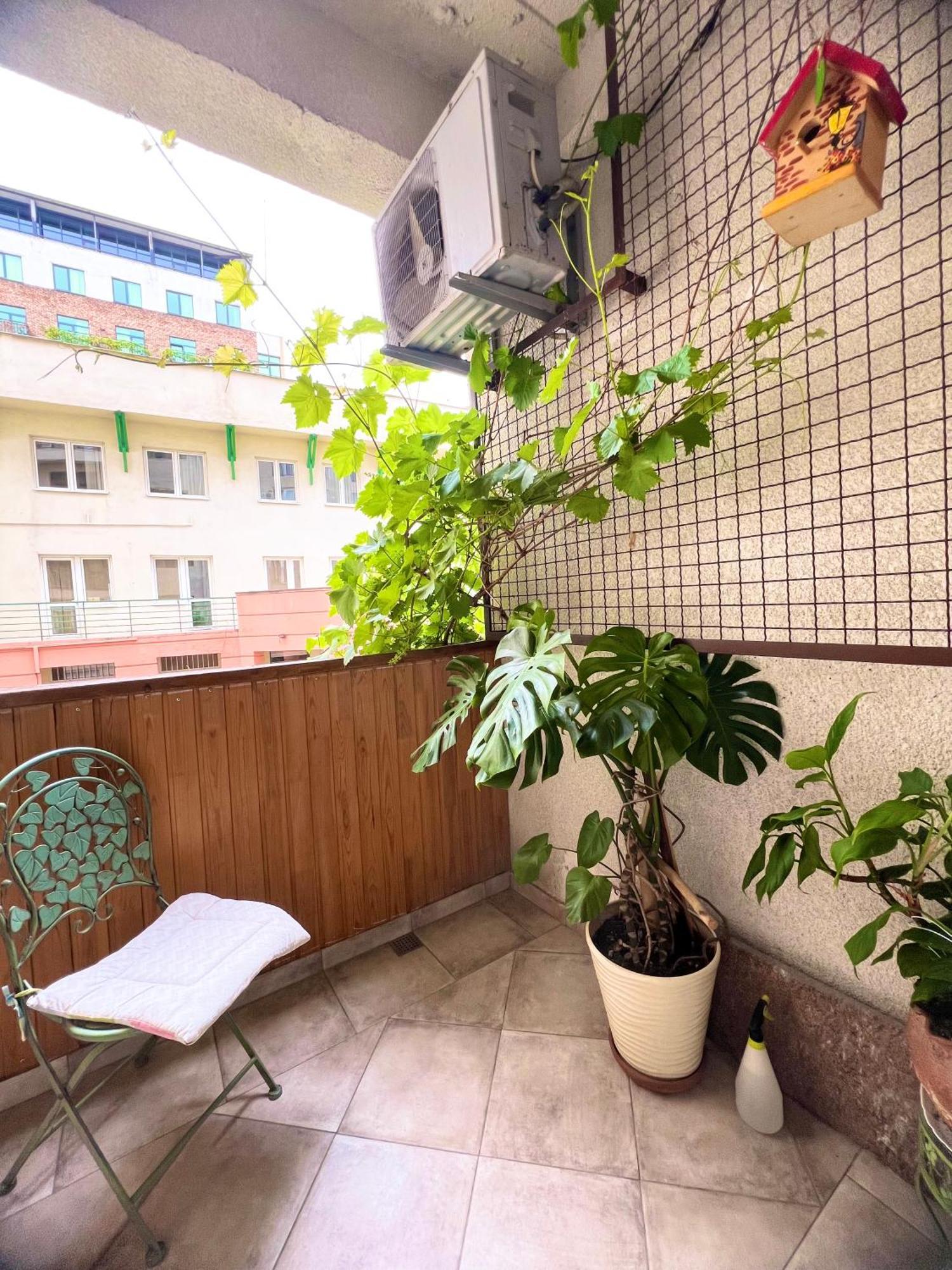 T2&T3 Apartments Levanto Tbilisi Luaran gambar
